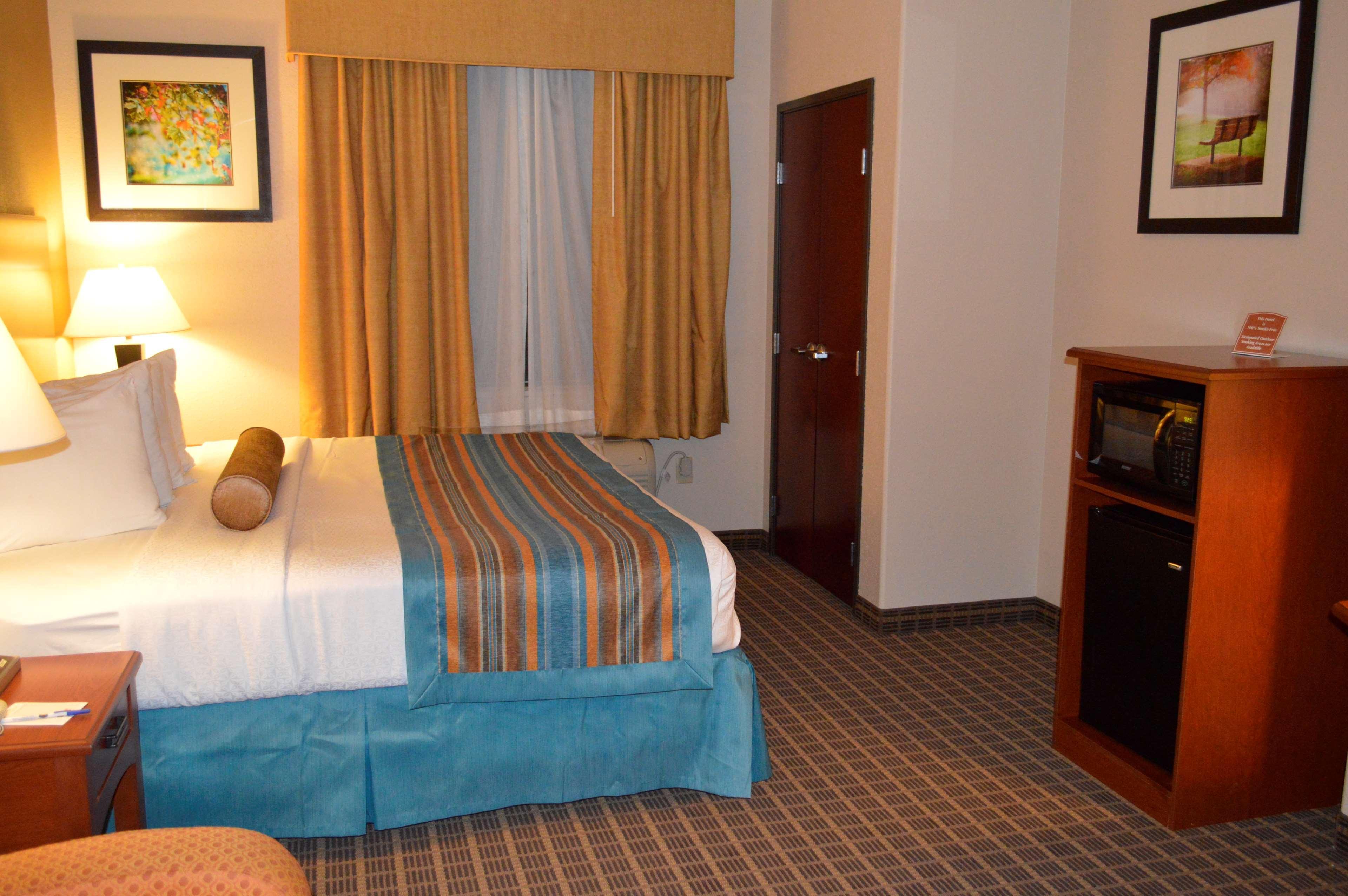 Best Western Orange Inn & Suites Ngoại thất bức ảnh