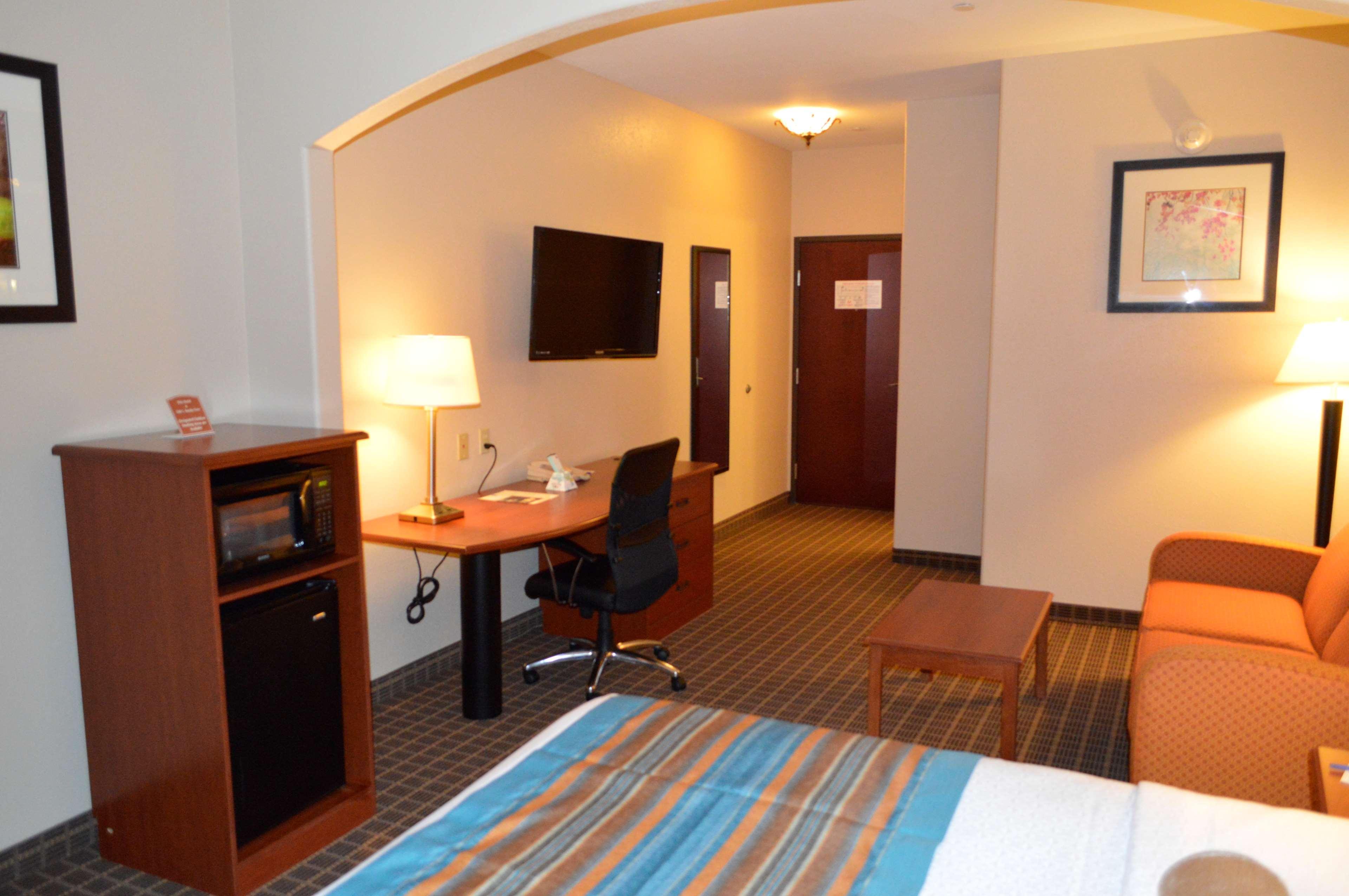Best Western Orange Inn & Suites Ngoại thất bức ảnh